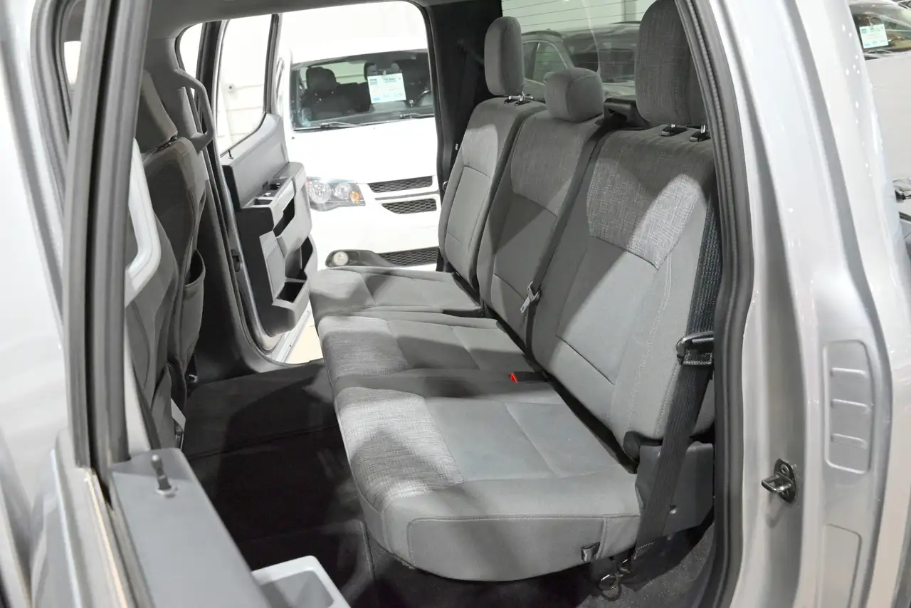Ford F-150 - Image 22