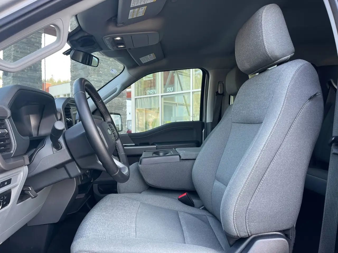 Ford F-150 - Image 12