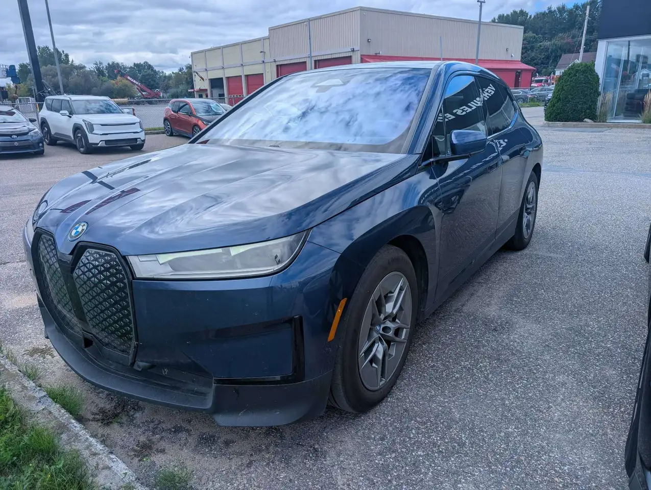 BMW iX - Image 1