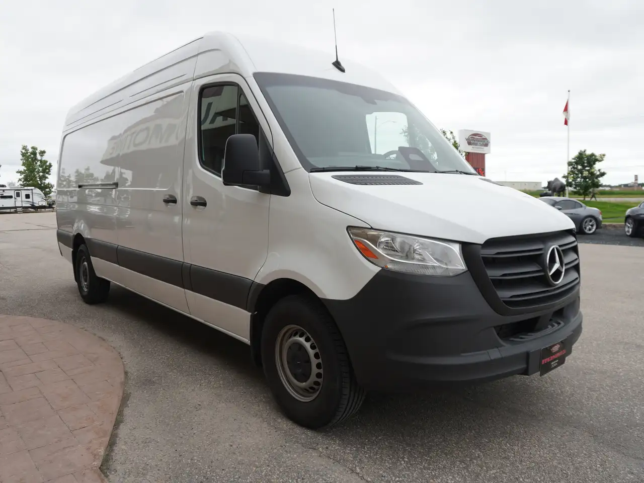 Mercedes-Benz Sprinter - Image 7
