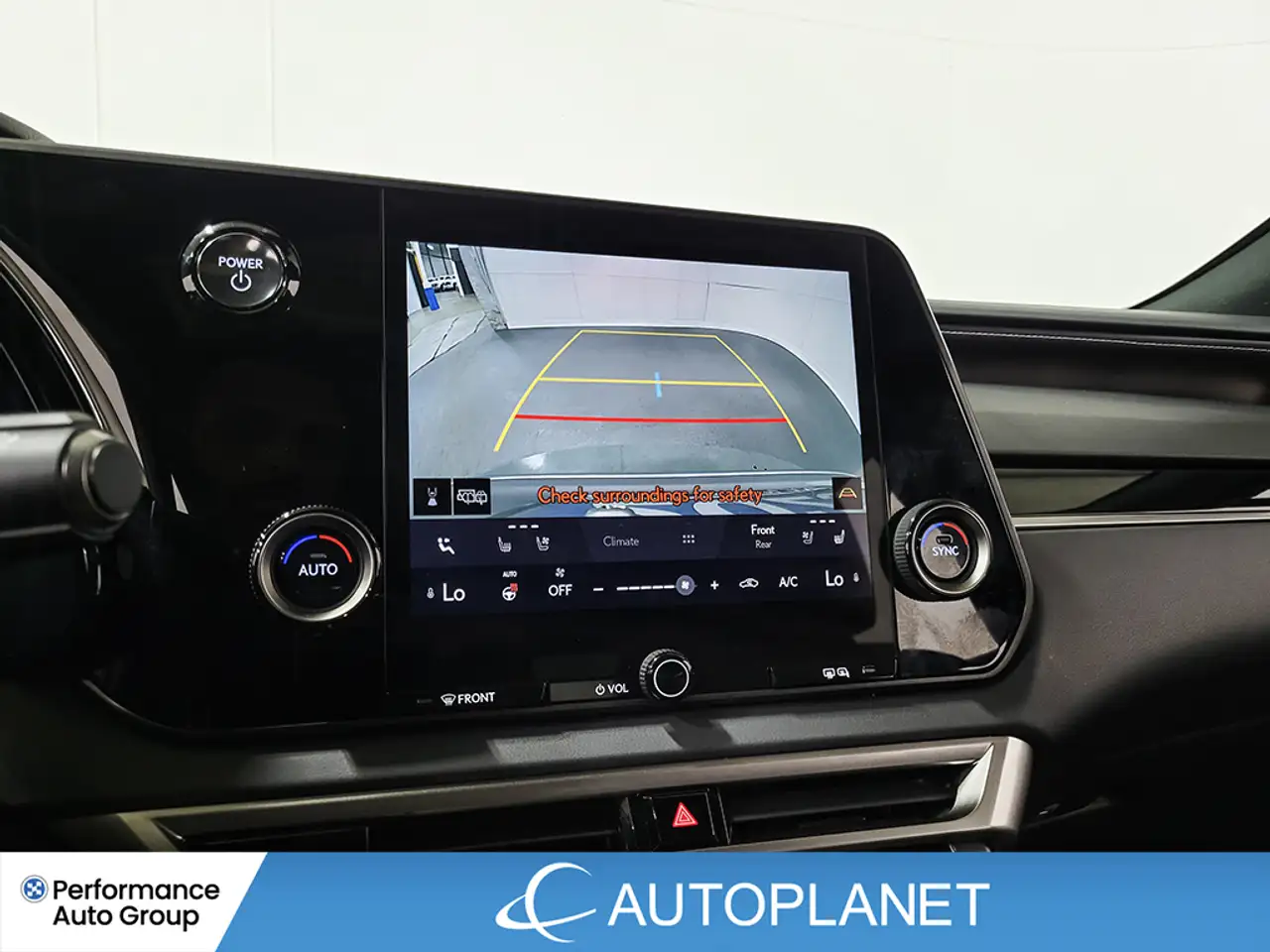 Lexus RX - Image 17
