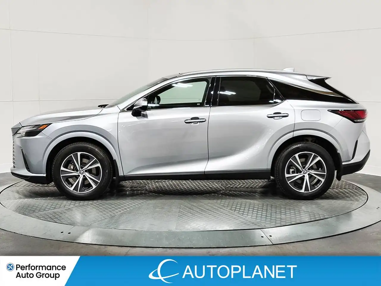 Lexus RX - Image 27