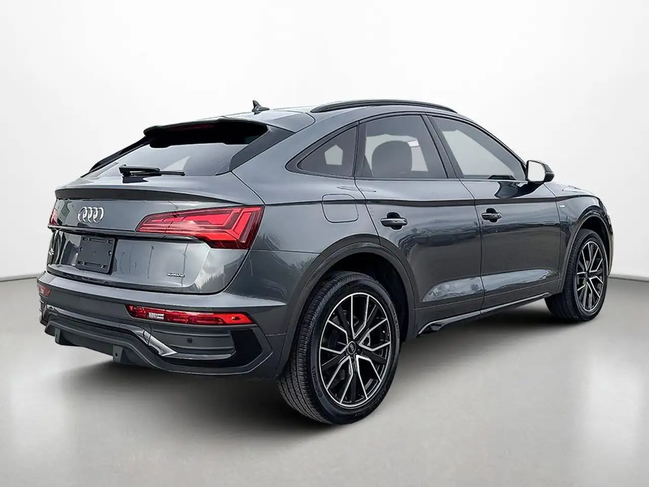 Audi Q5 - Image 6