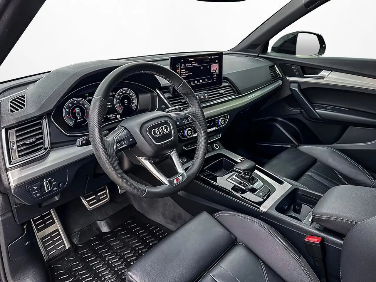 Audi Q5 - Image 17