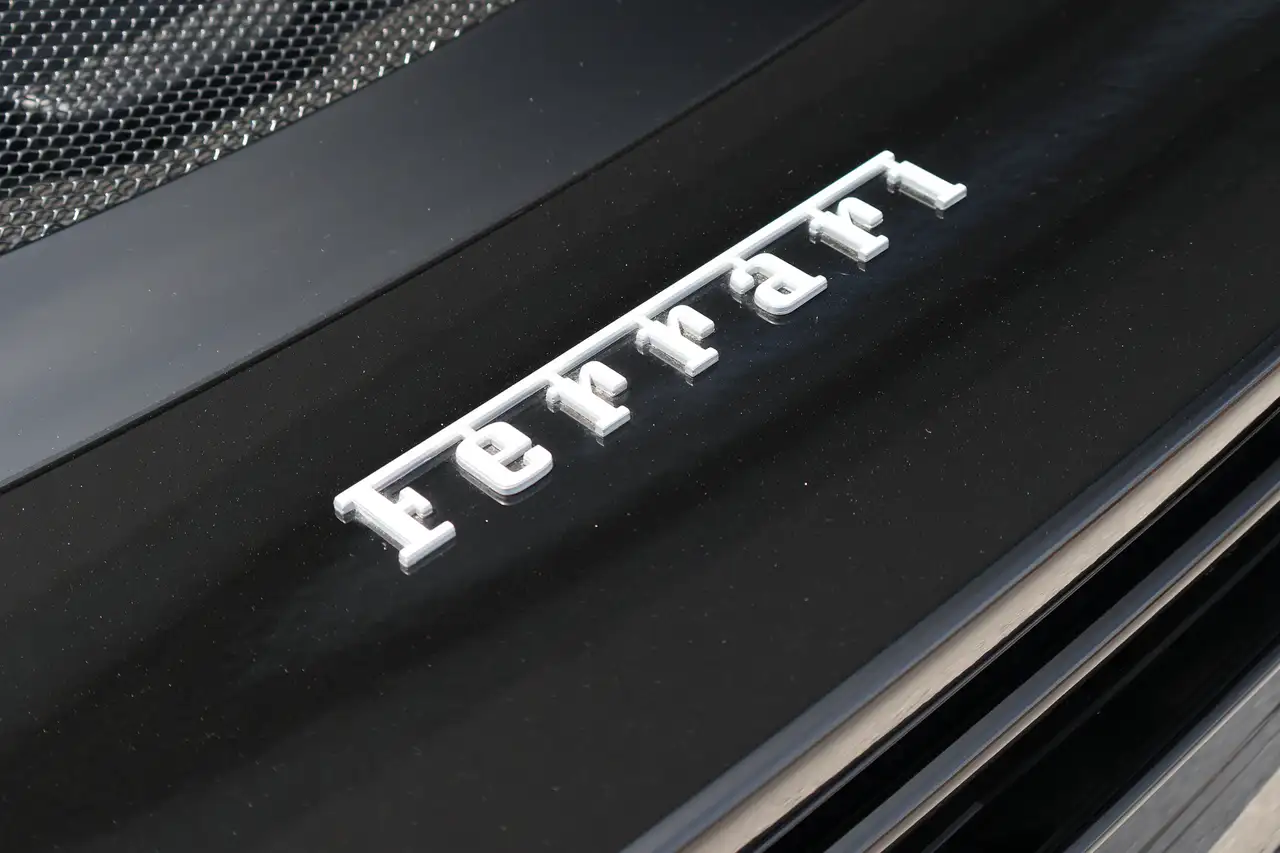 Ferrari 296 GTS - Image 19