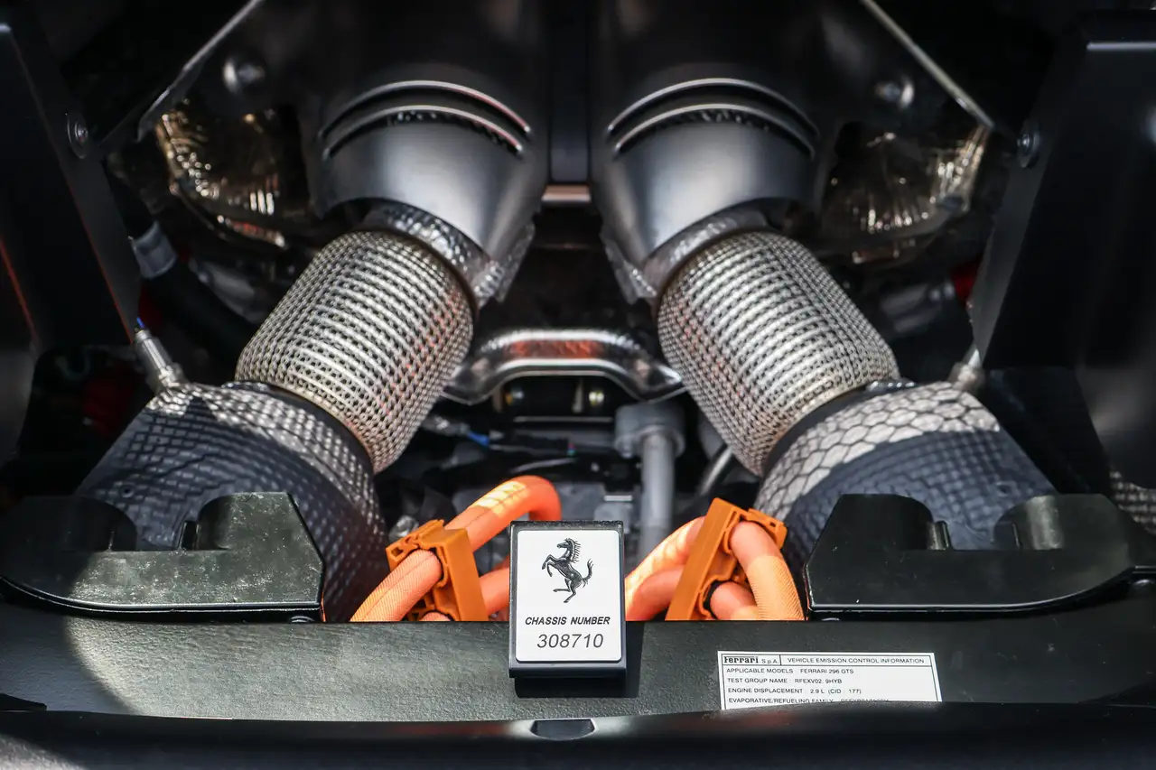 Ferrari 296 GTS - Image 20
