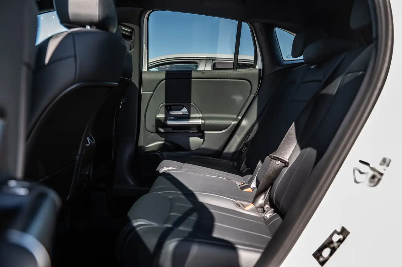 Mercedes-Benz GLA - Image 10