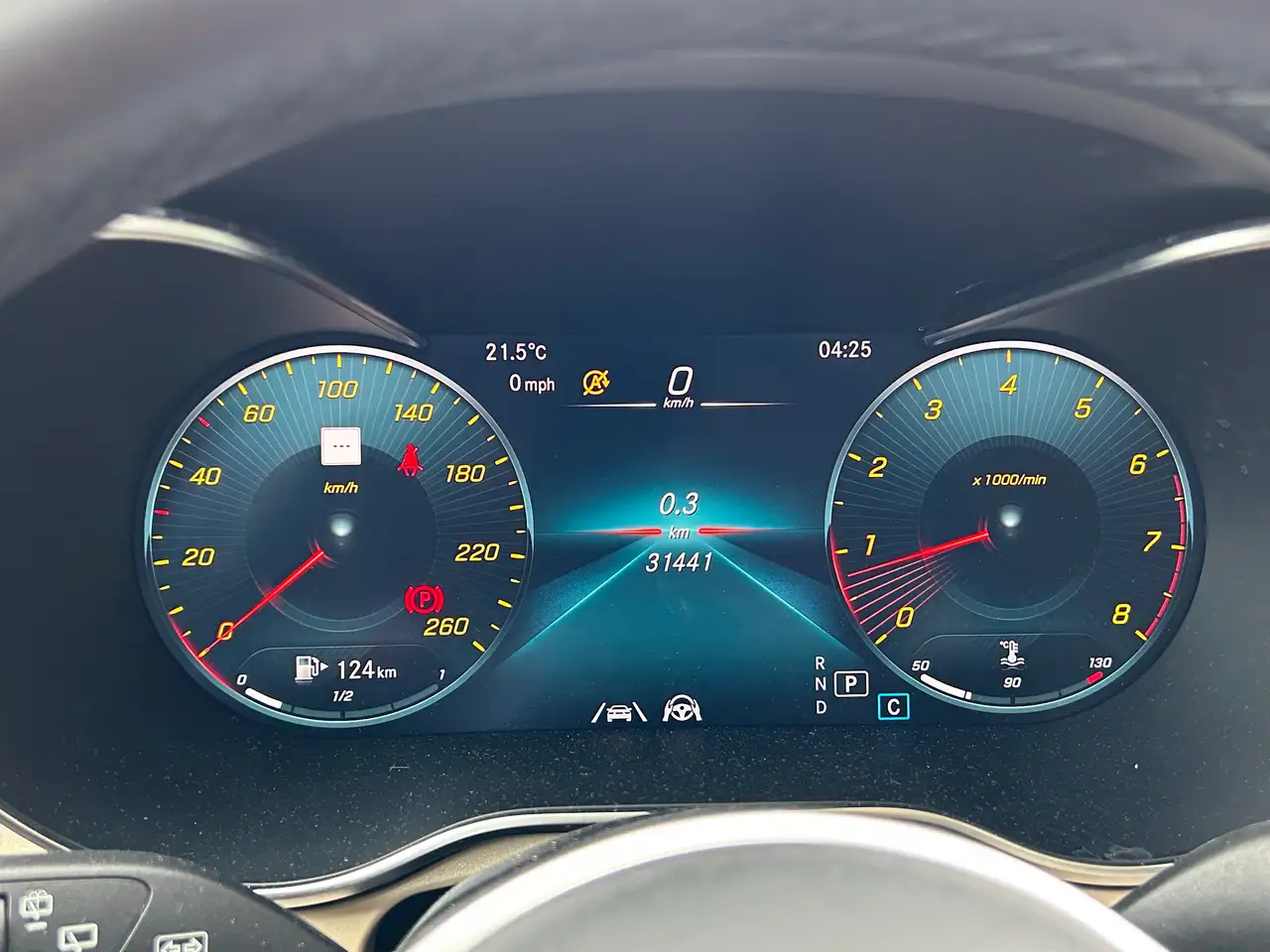 Mercedes-Benz GLC - Image 16