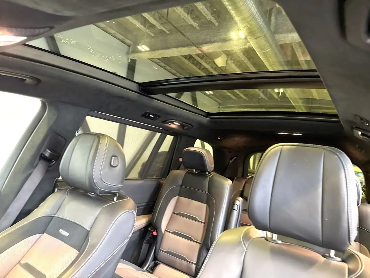 Mercedes-Benz GLS - Image 26