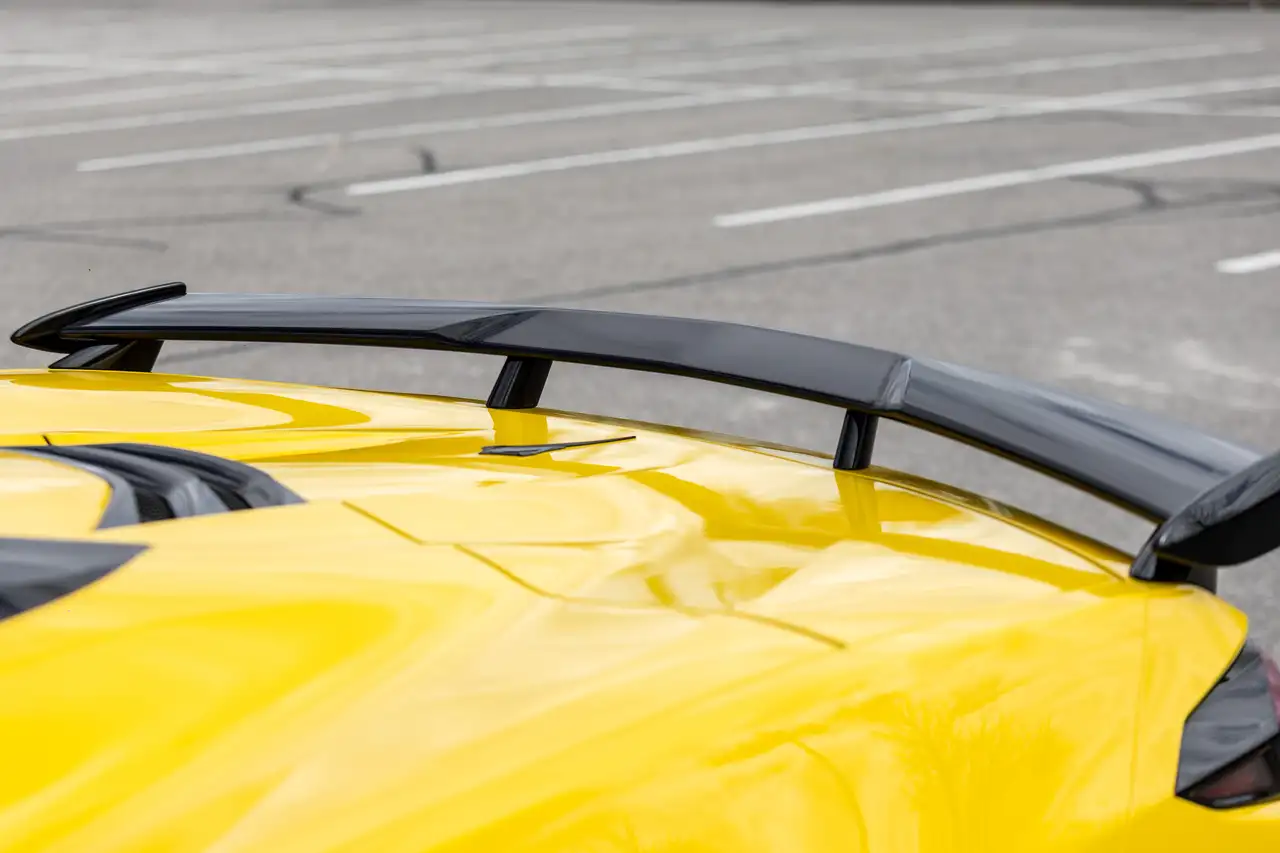 Chevrolet Corvette - Image 36