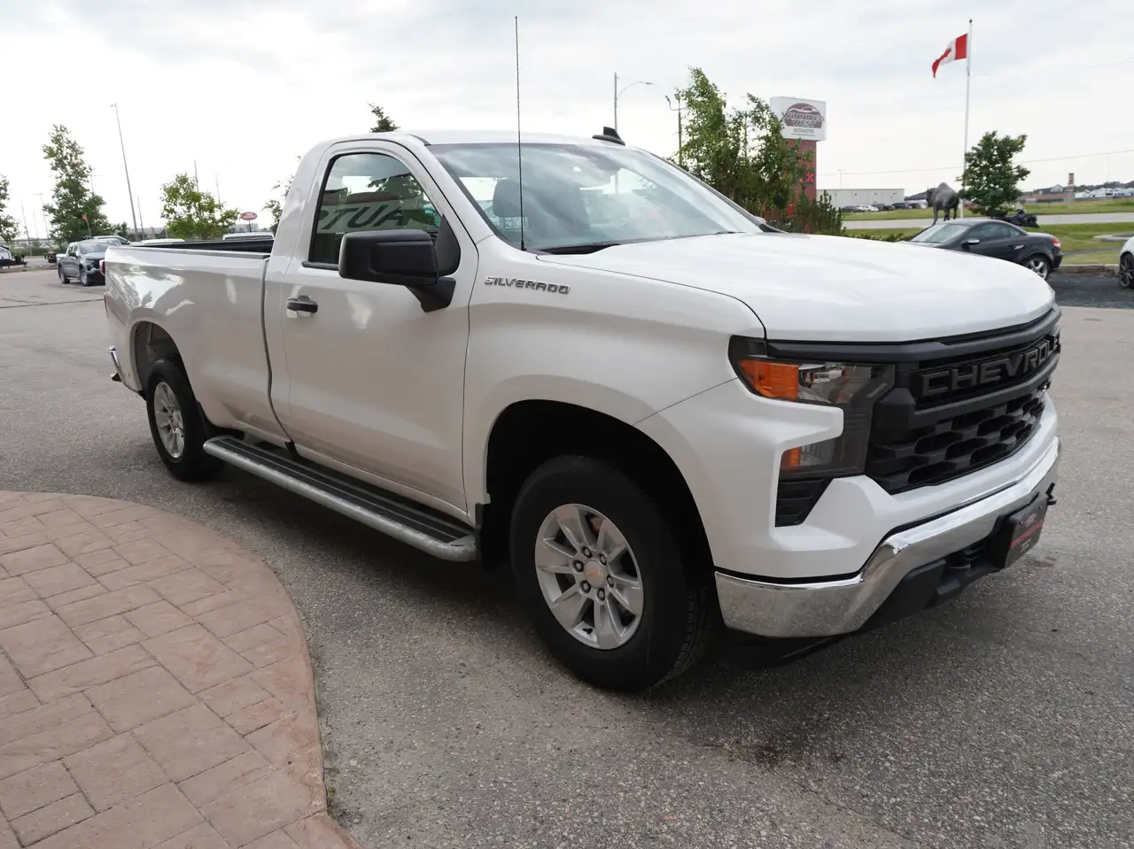 Chevrolet Silverado 1500 - Image 7
