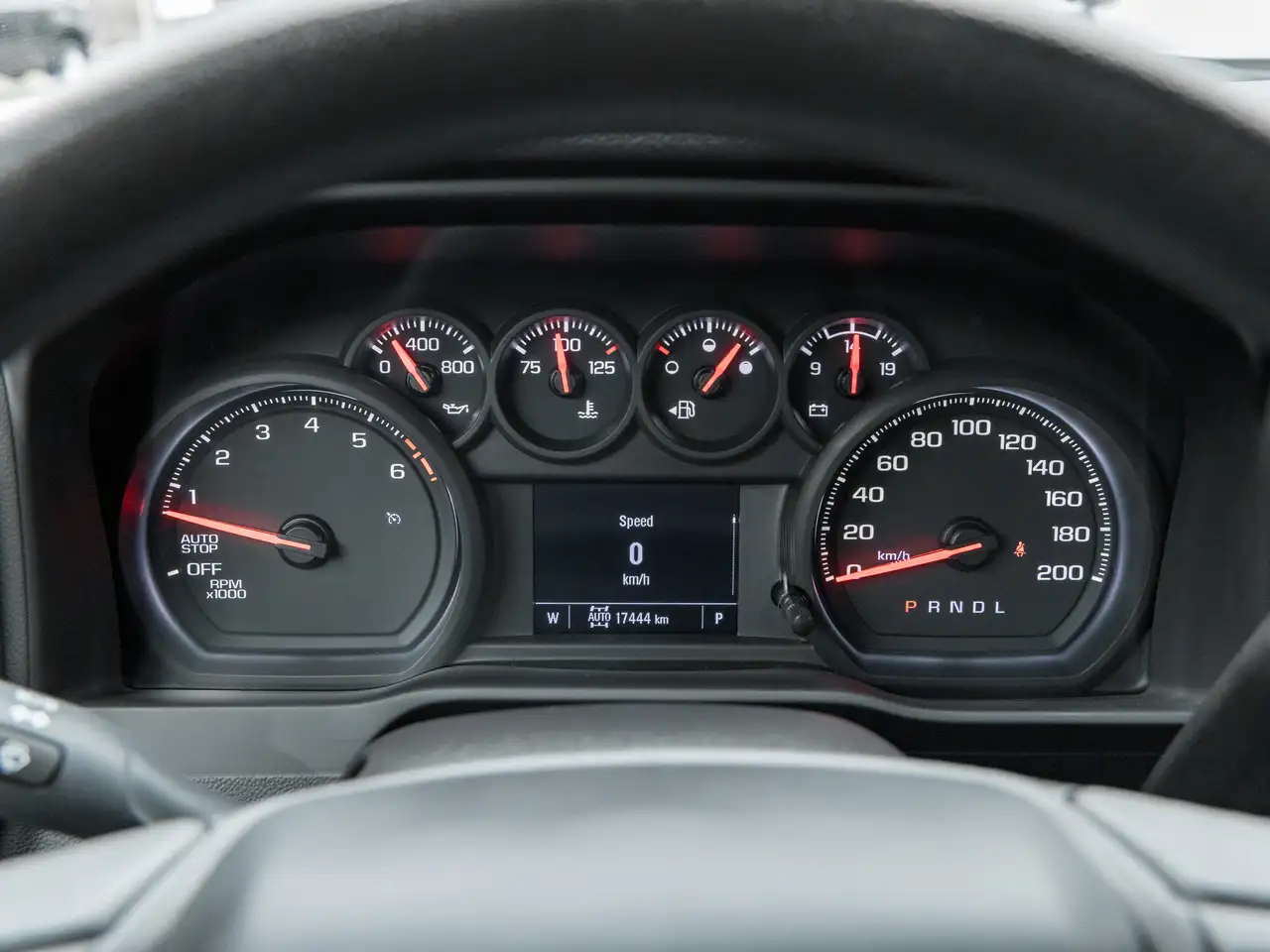 Chevrolet Silverado 1500 - Image 12