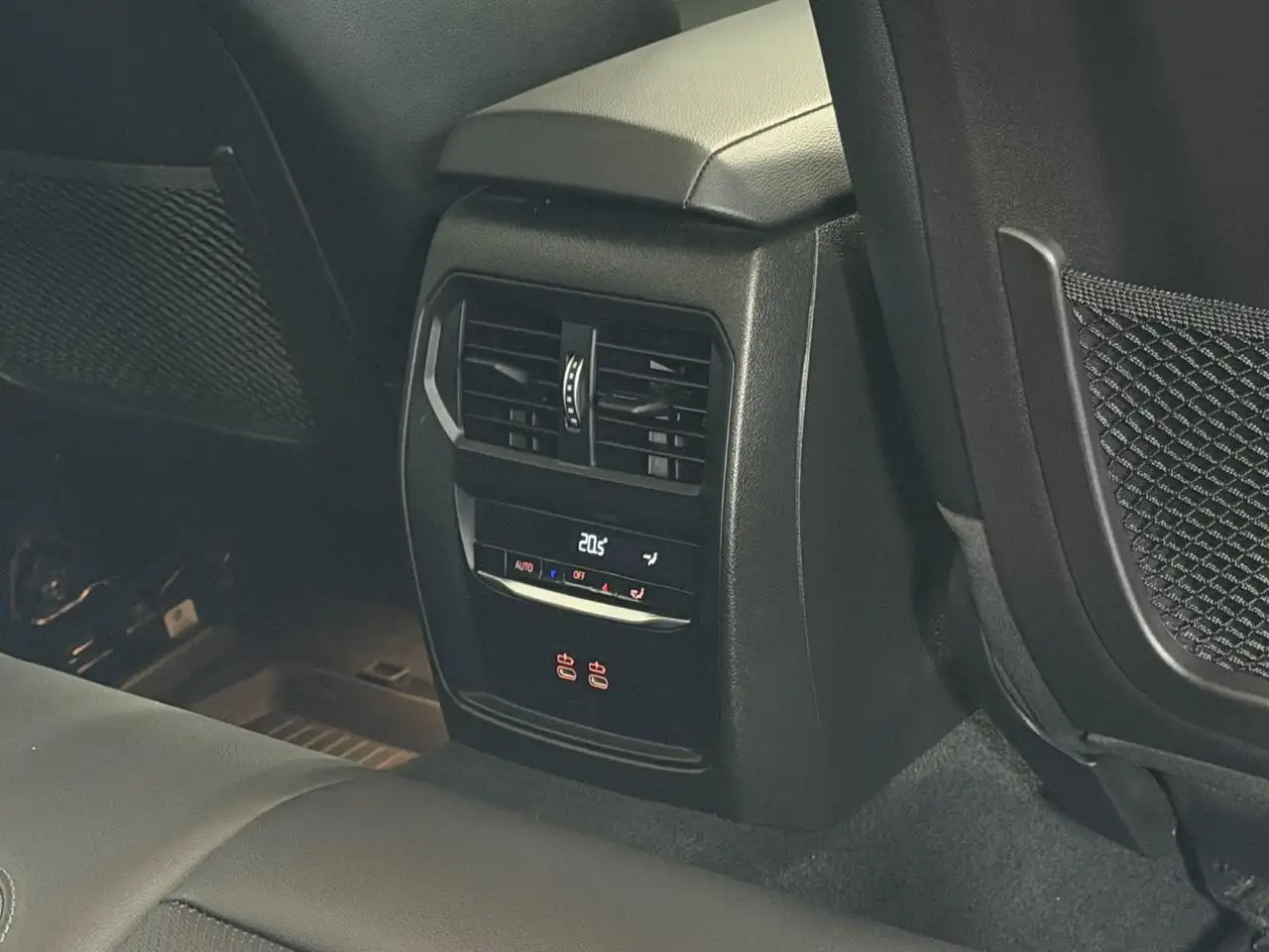 BMW 3 Series - Image 16