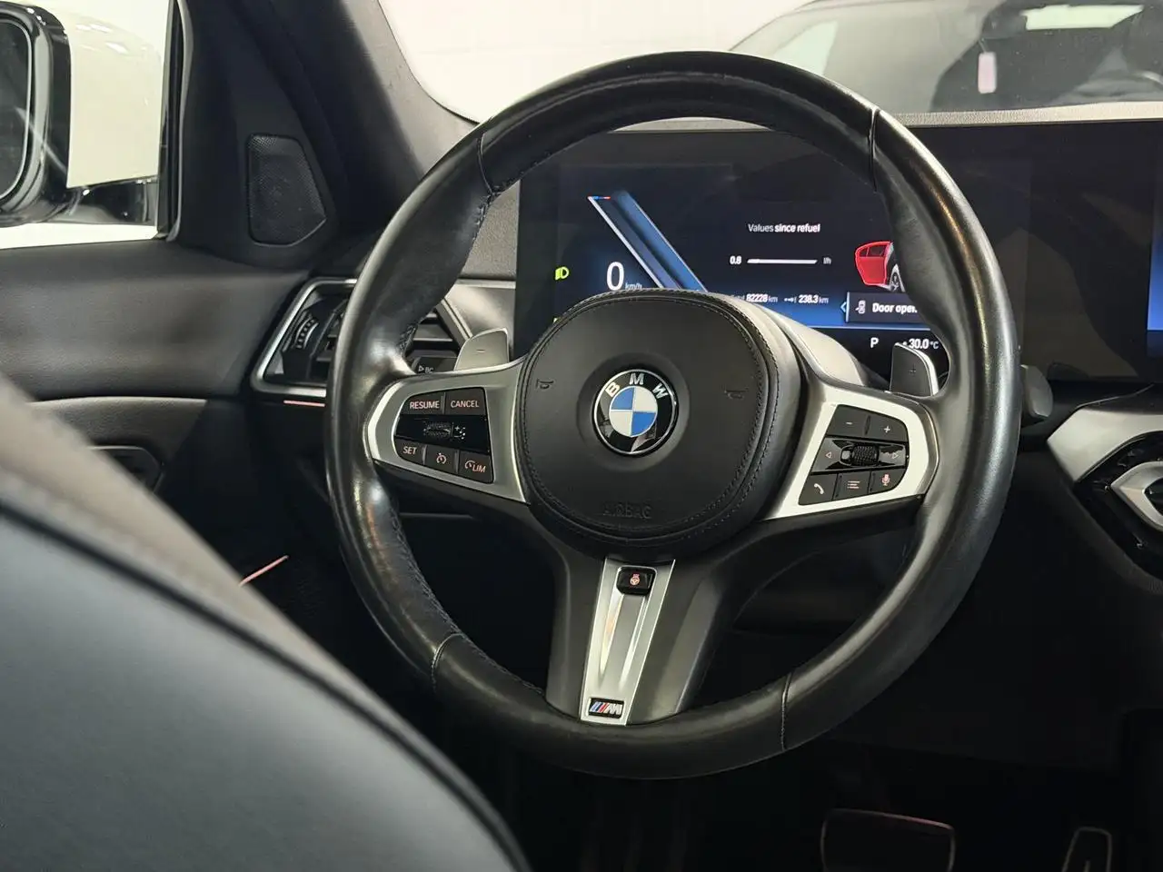 BMW 3 Series - Image 8