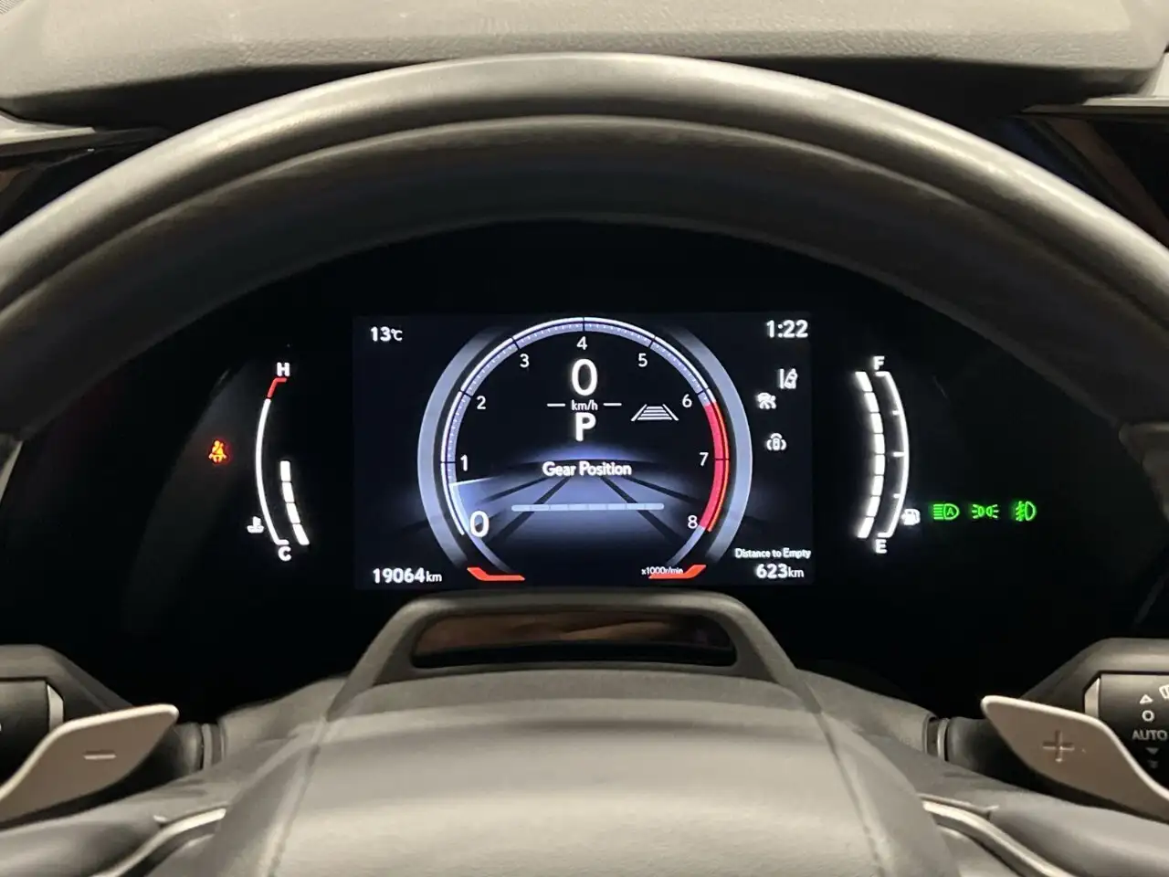 Lexus RX - Image 14