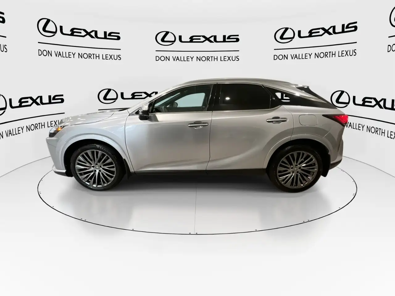 Lexus RX - Image 5