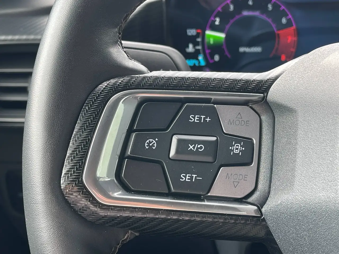 Ford Mustang - Image 16