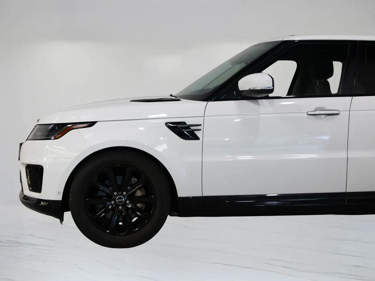 Land Rover Range Rover Sport - Image 41