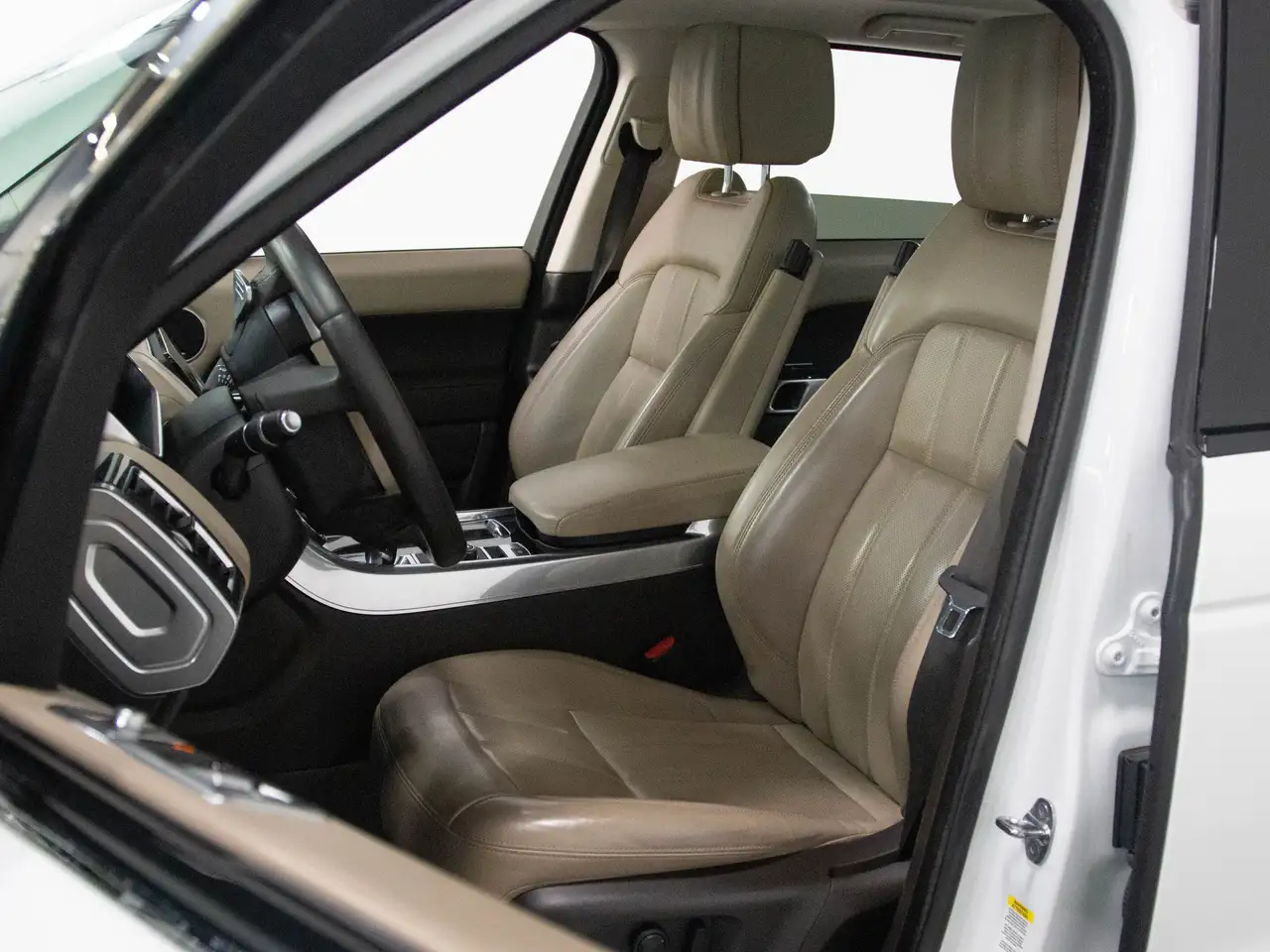 Land Rover Range Rover Sport - Image 32