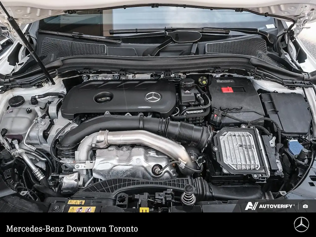 Mercedes-Benz GLA - Image 23
