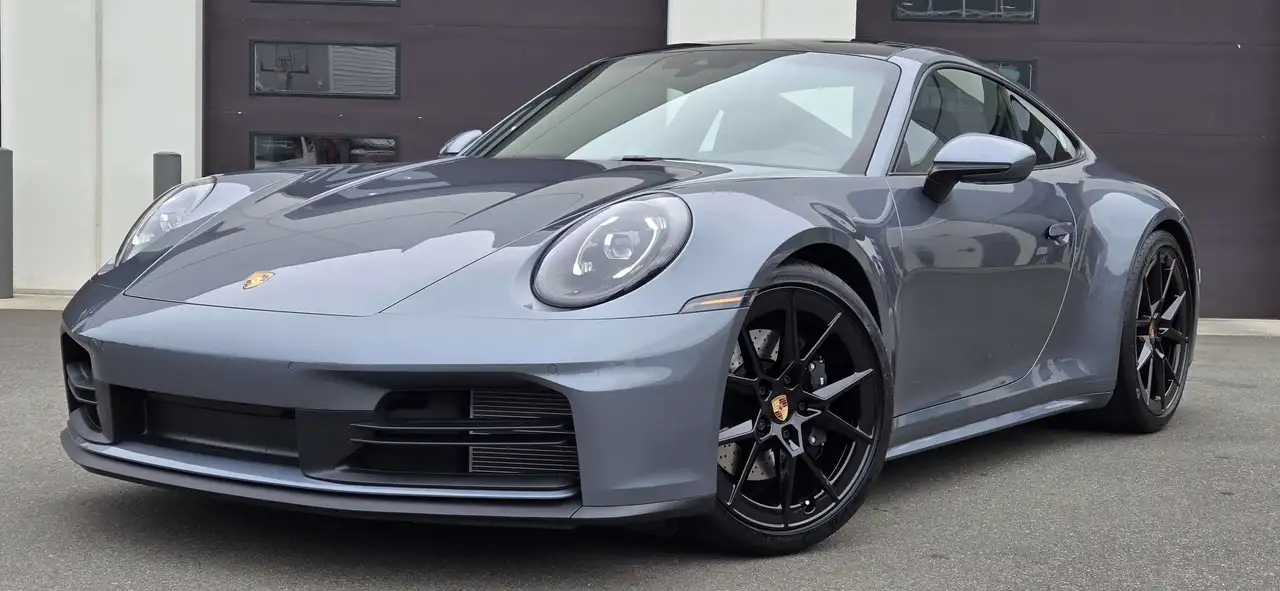 Porsche 911 - Image 7
