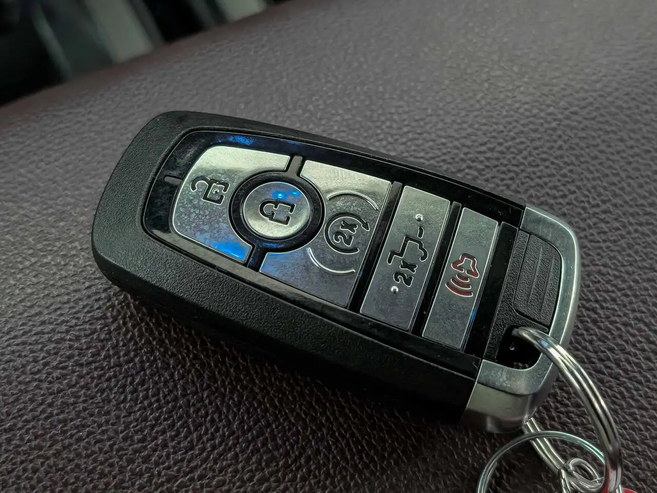Ford F-150 - Image 21