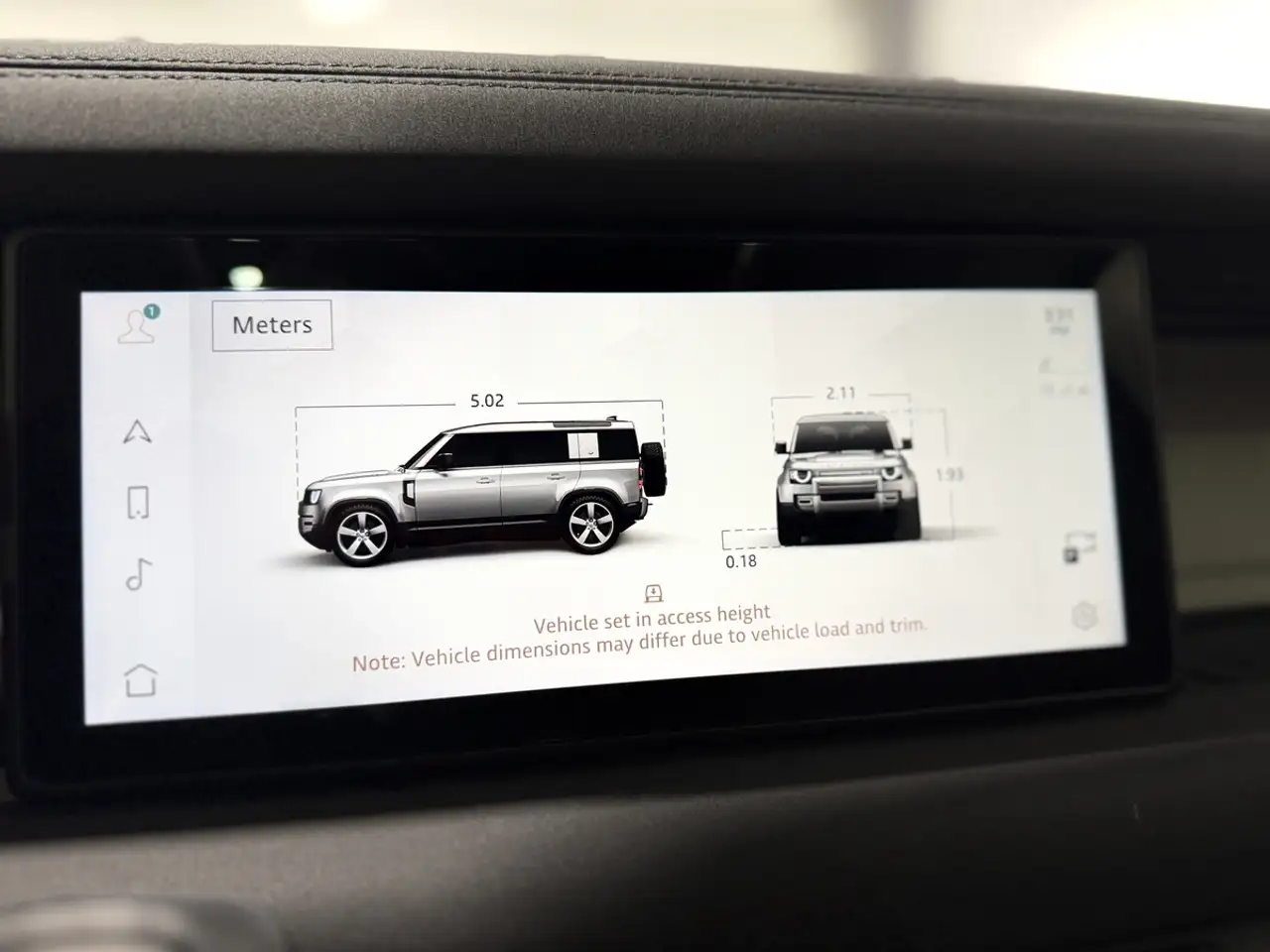 Land Rover Defender - Image 30