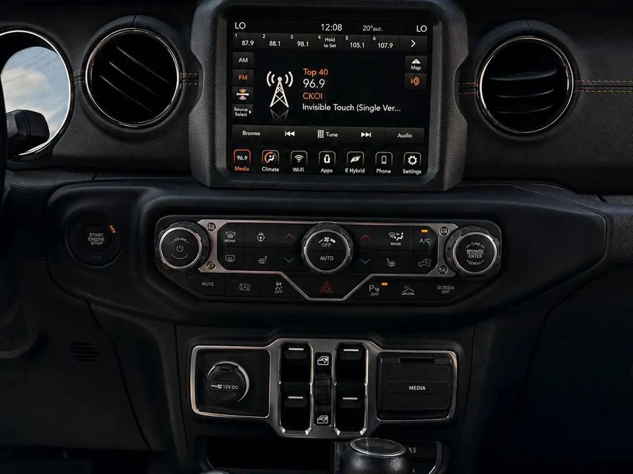 Jeep Wrangler - Image 17
