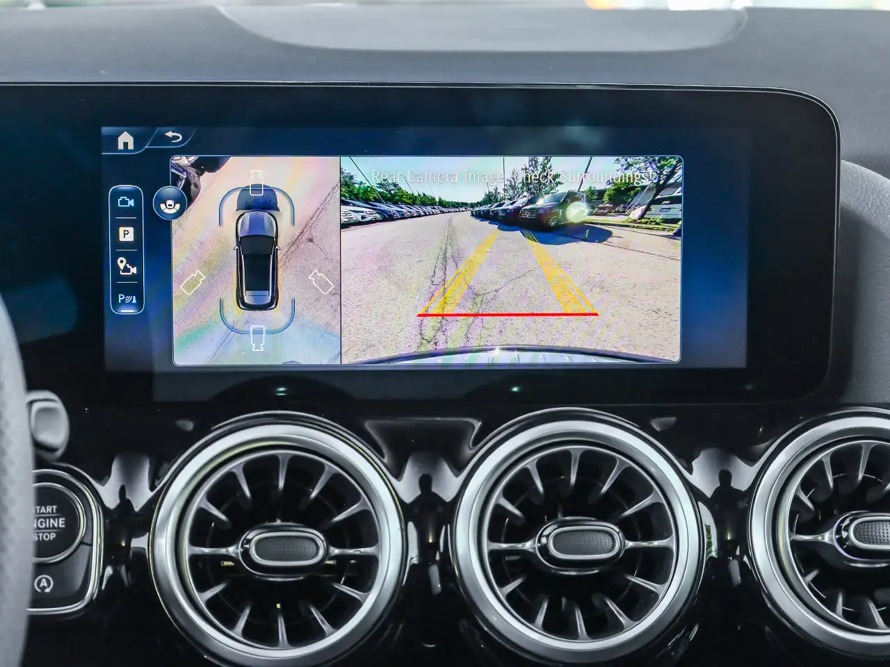 Mercedes-Benz GLA - Image 24