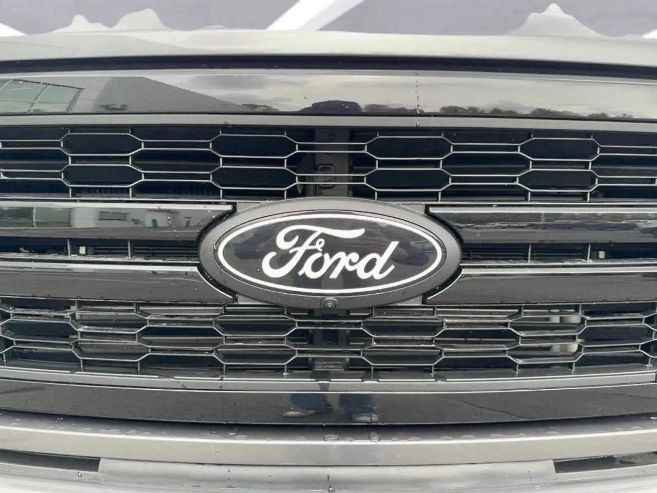 Ford F-150 - Image 13
