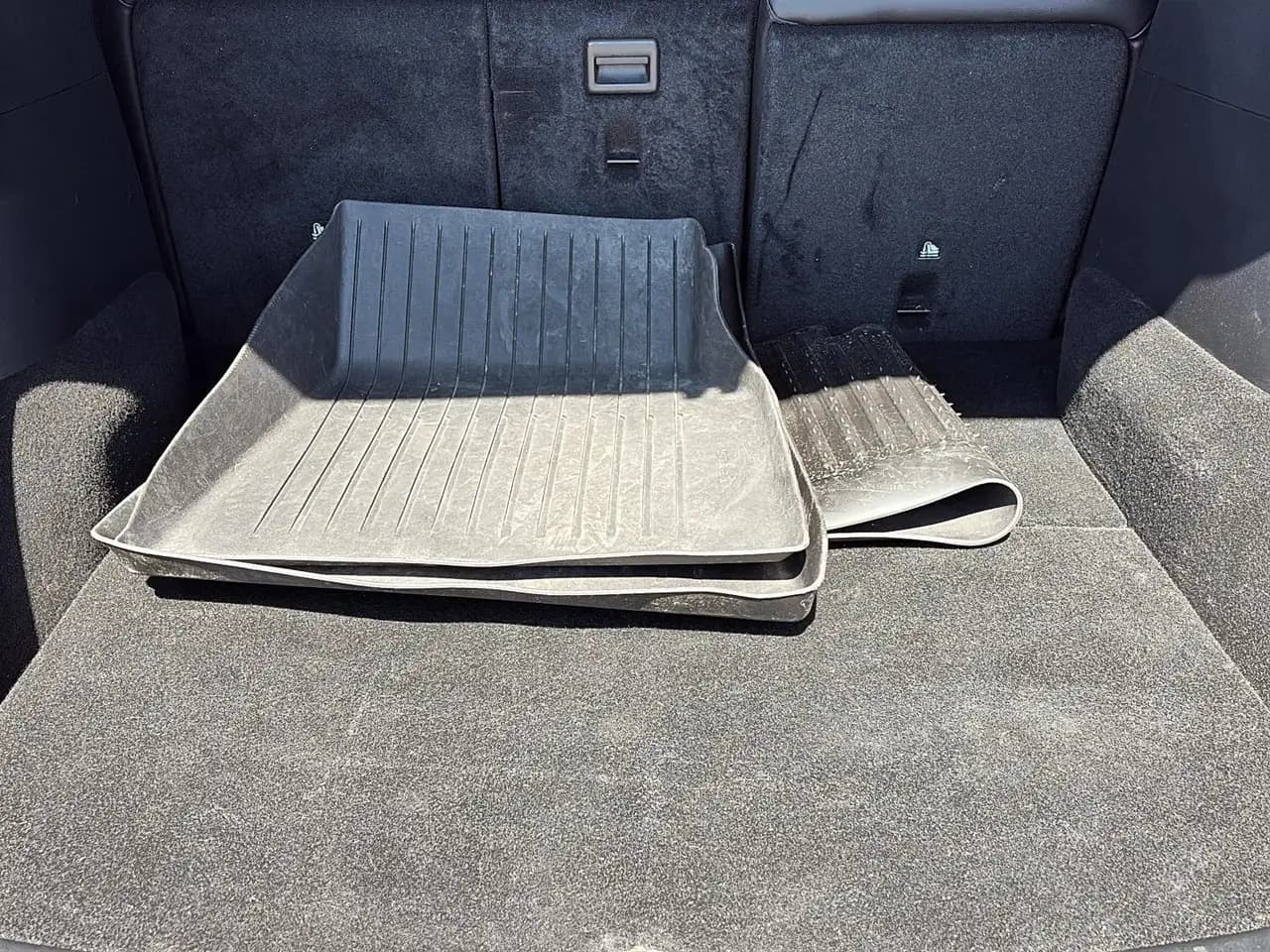 Tesla Model Y - Image 31
