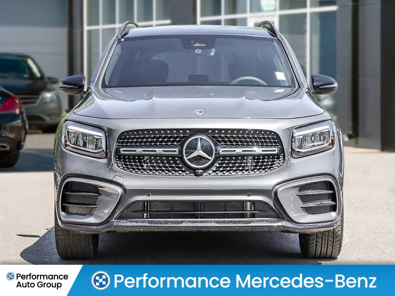 Mercedes-Benz GLB - Image 4