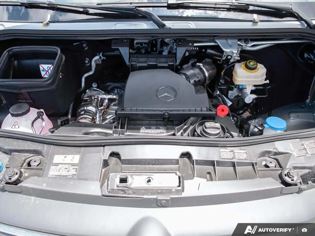 Mercedes-Benz Sprinter - Image 7