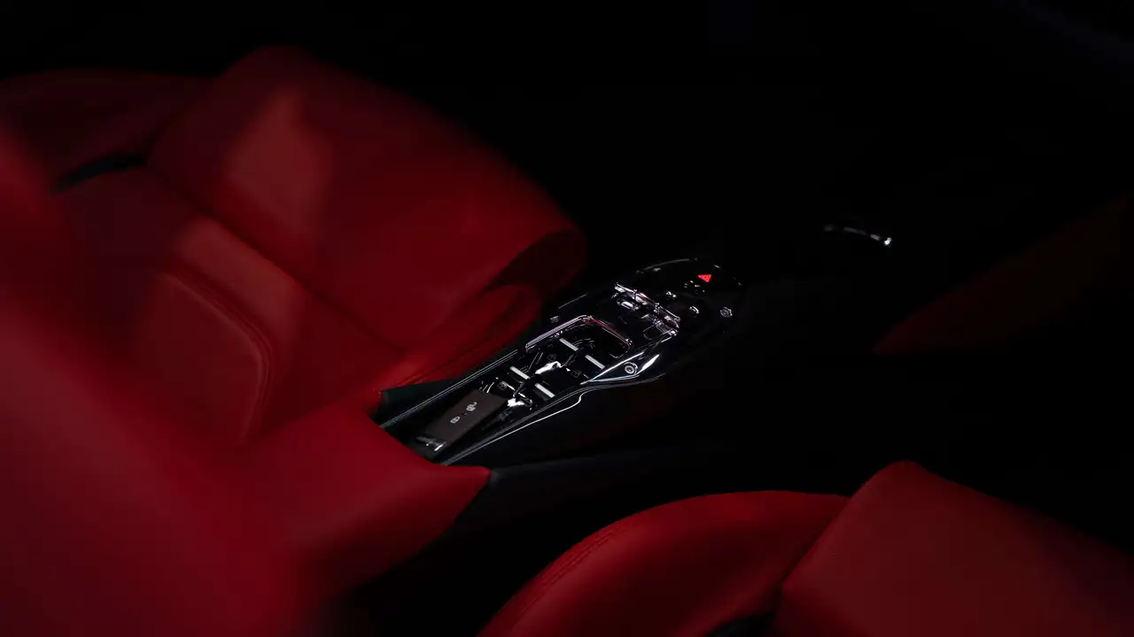 Ferrari 296 GTS - Image 15