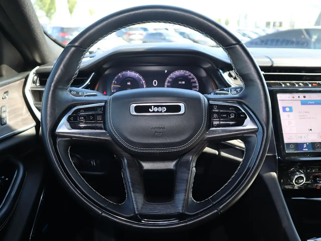 Jeep Grand Cherokee - Image 20