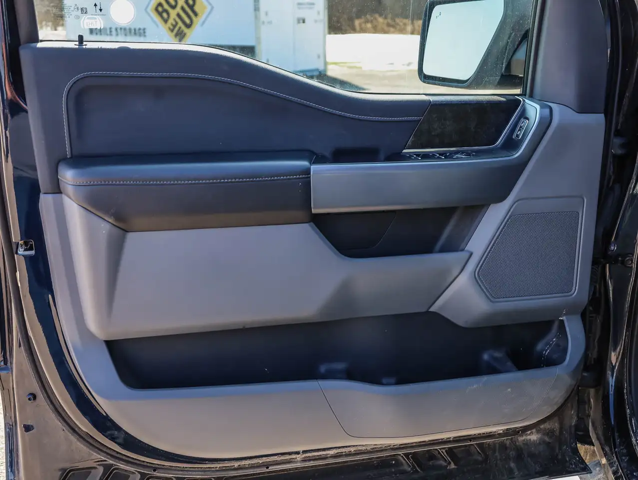 Ford F-150 - Image 6