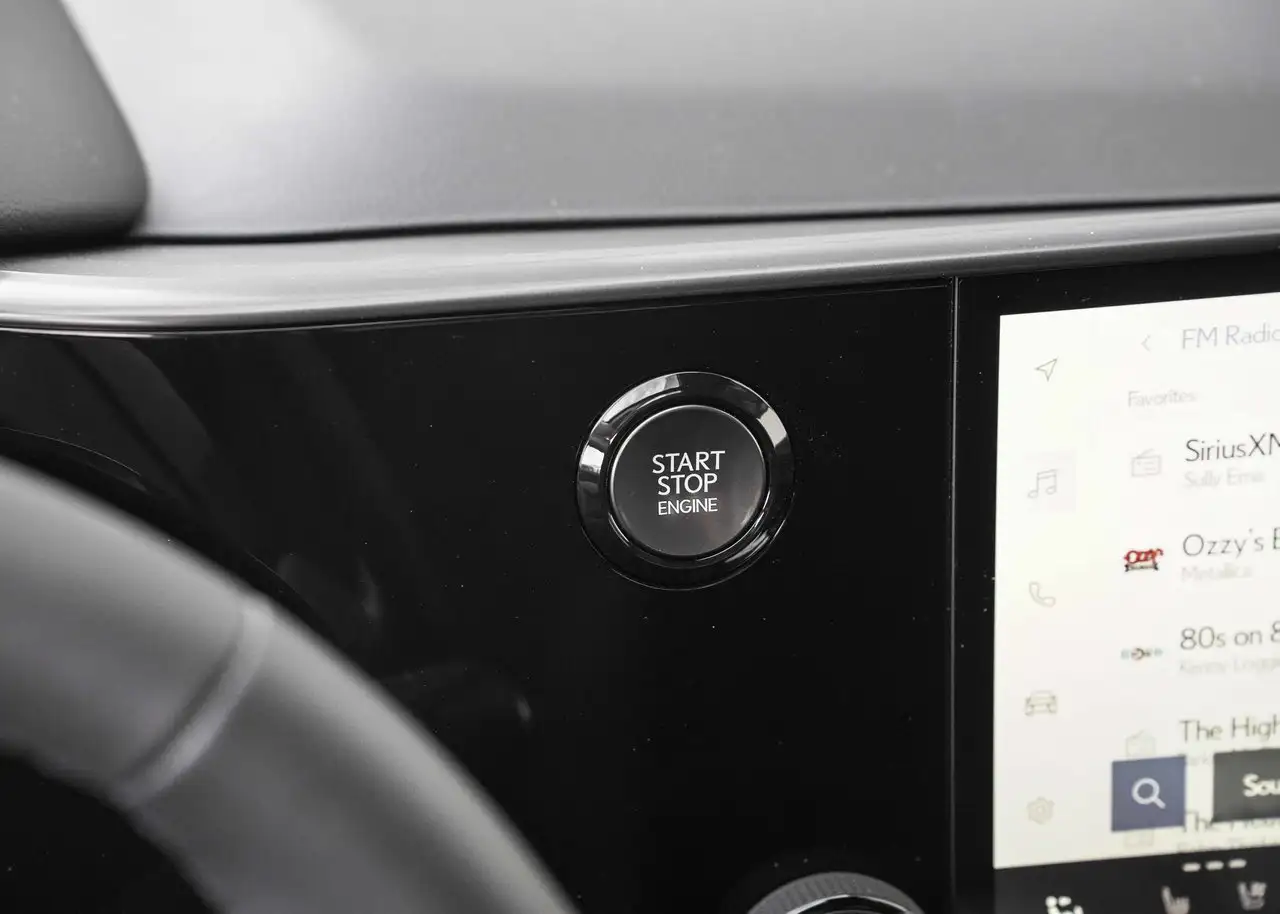 Lexus NX - Image 16