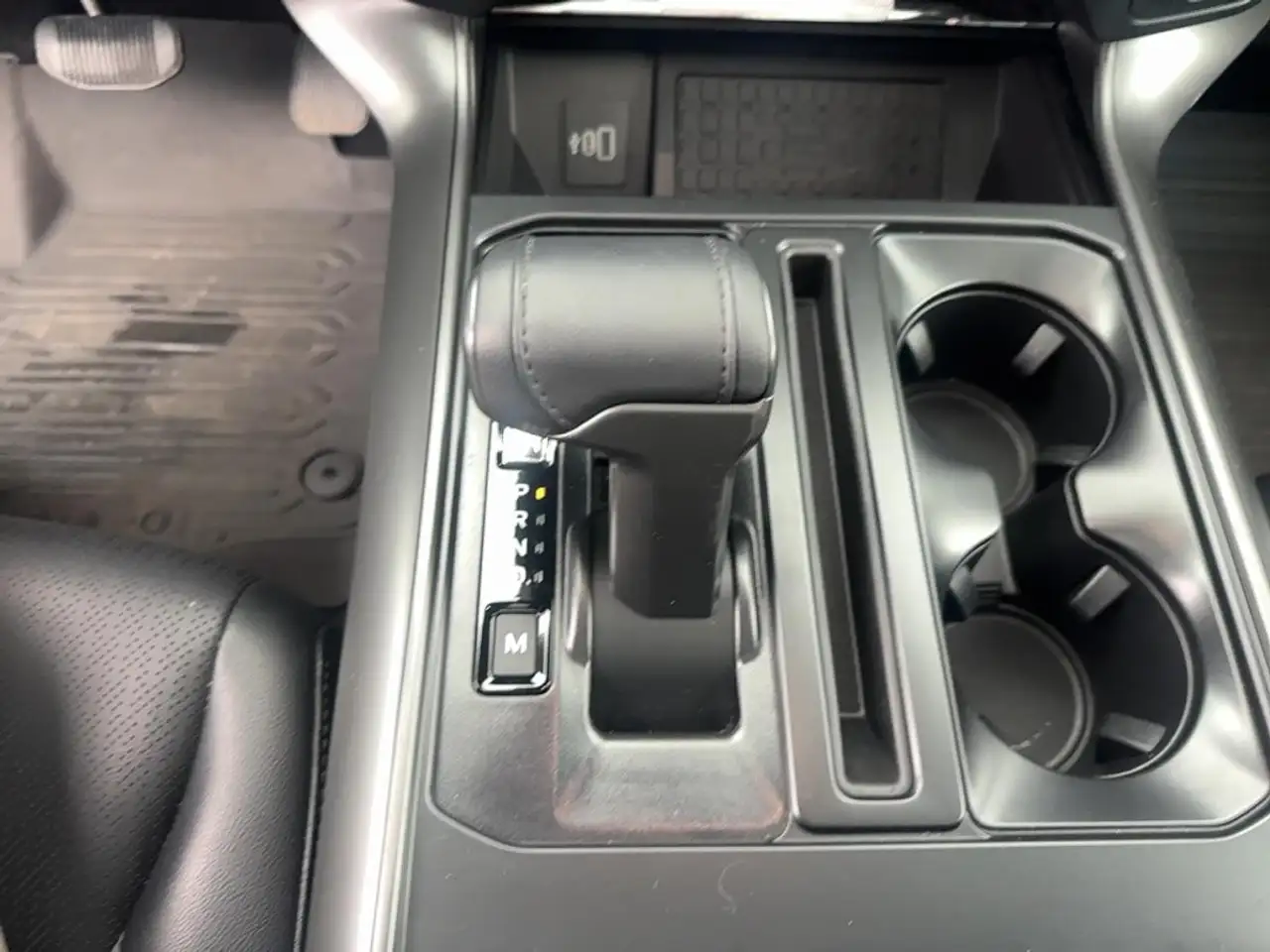 Ford F-150 - Image 13