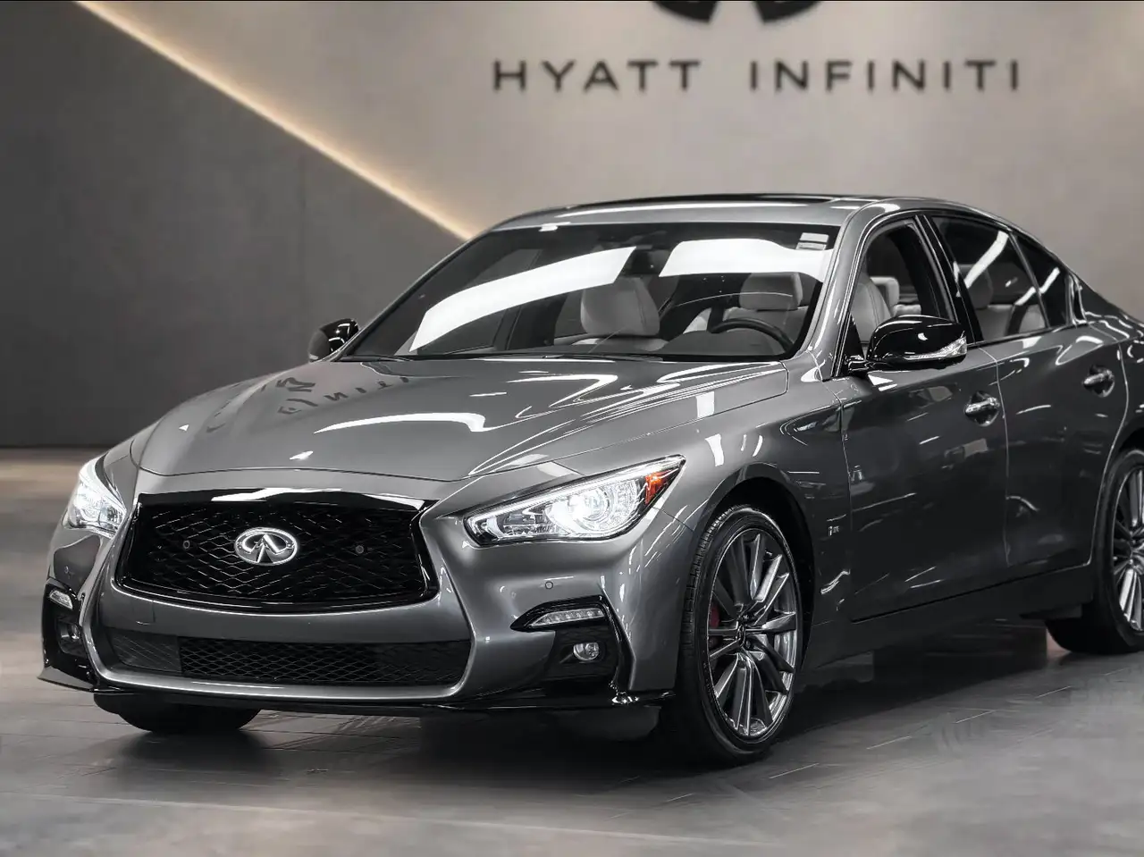 Infiniti Q50 - Image 3
