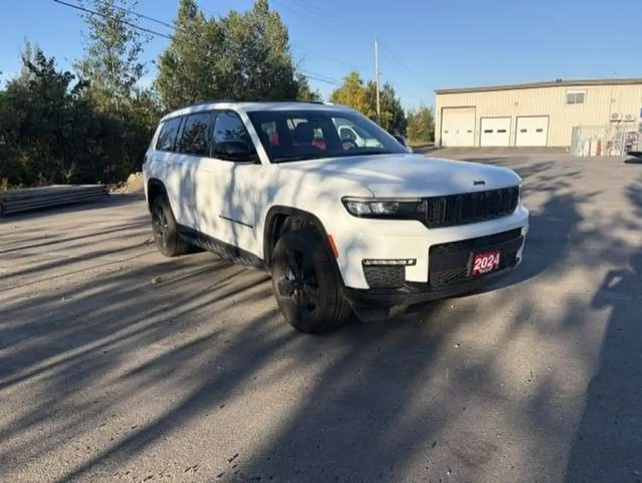 Jeep Grand Cherokee - Image 1