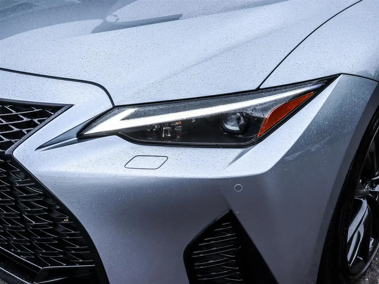 Lexus IS 350 - Image 26