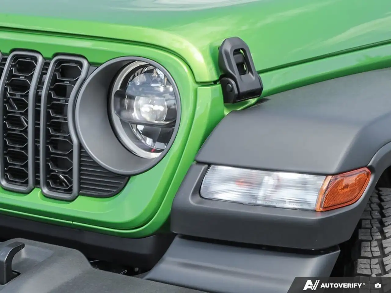 Jeep Wrangler - Image 10