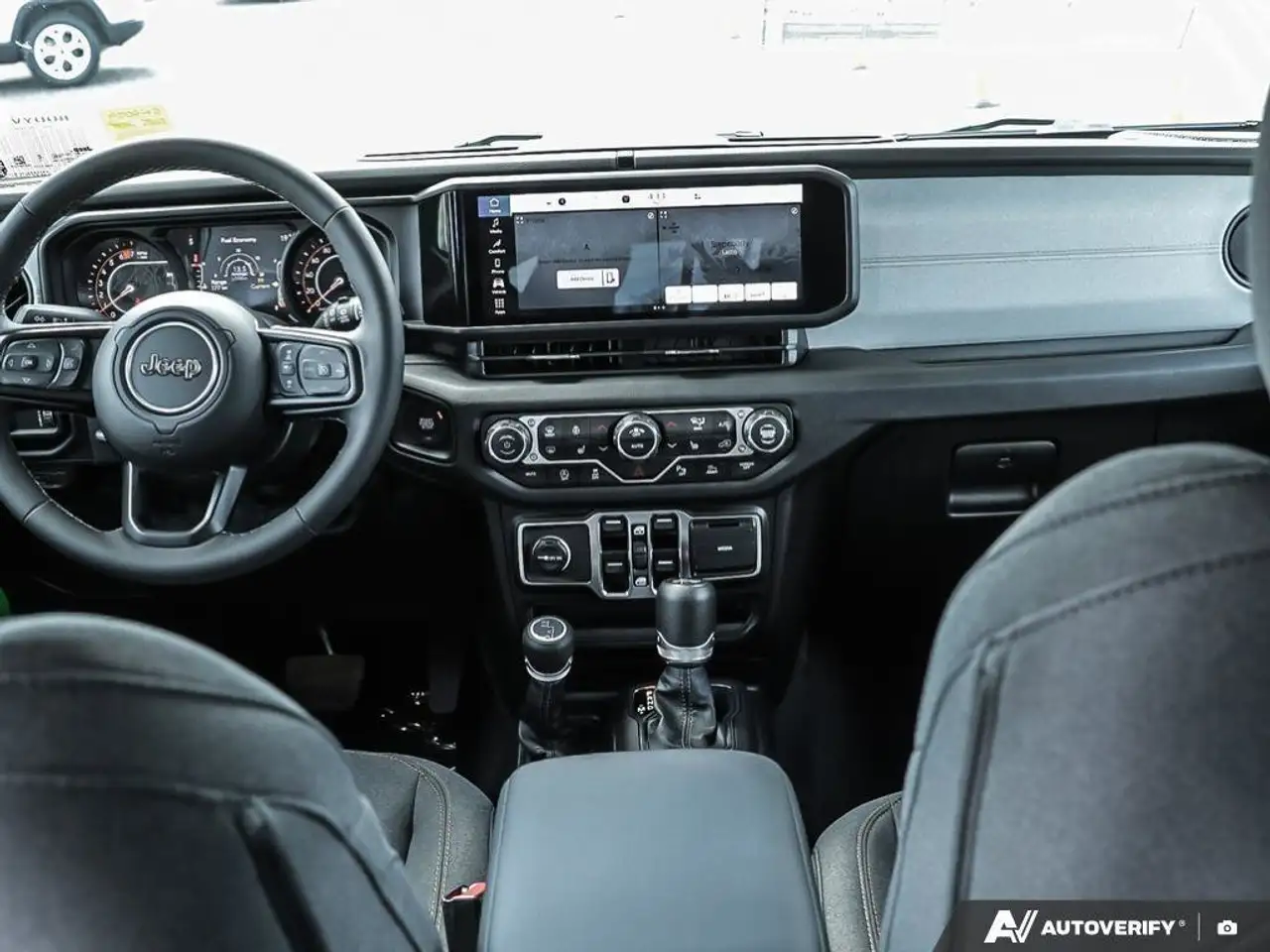 Jeep Wrangler - Image 25