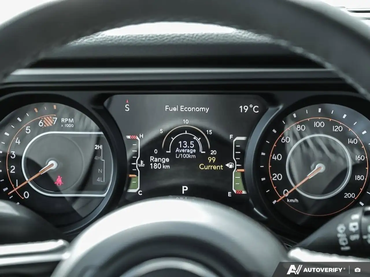 Jeep Wrangler - Image 15