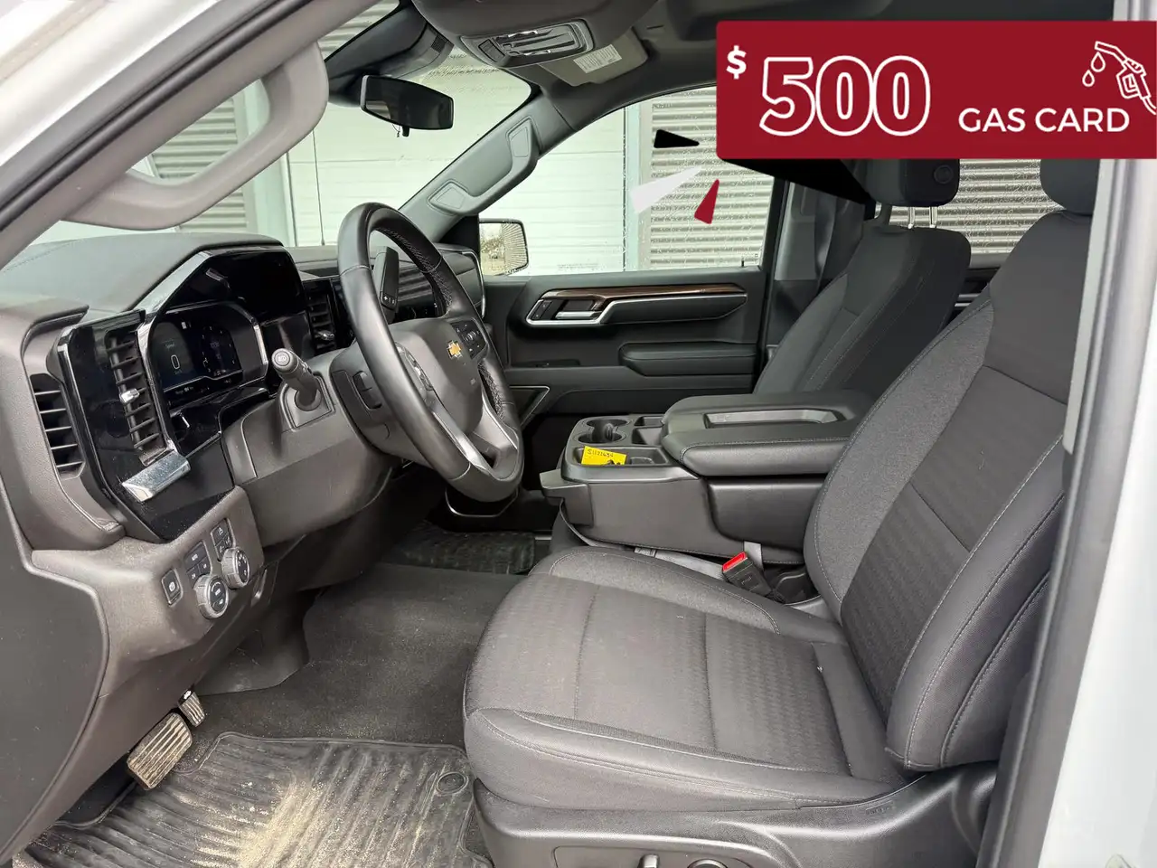 Chevrolet Silverado 1500 - Image 8