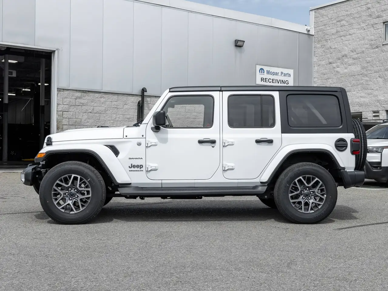 Jeep Wrangler - Image 3