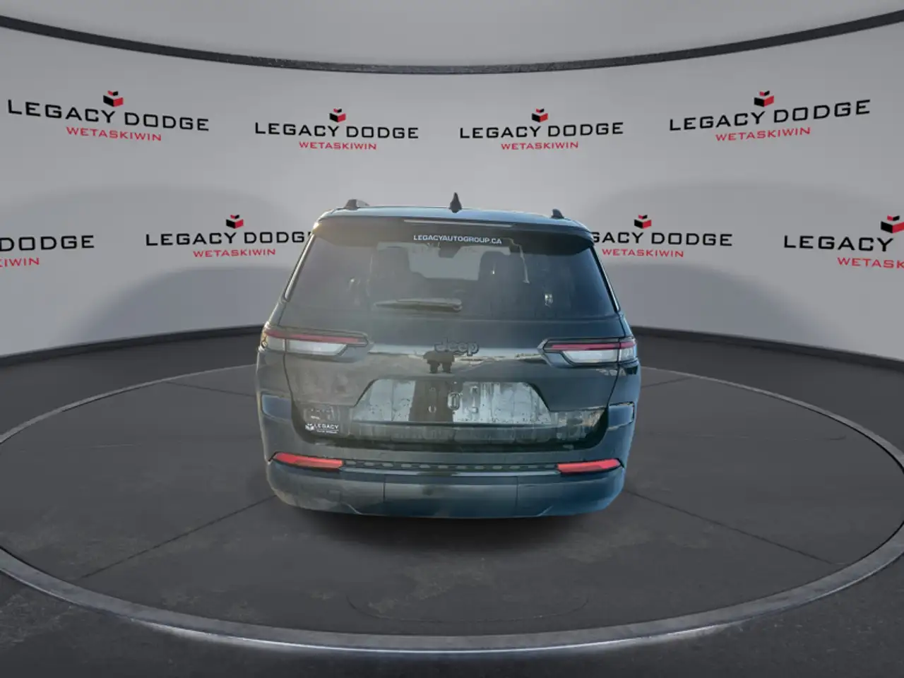 Jeep Grand Cherokee - Image 7