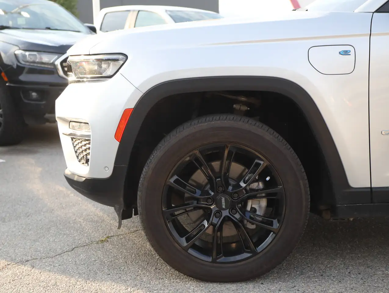 Jeep Grand Cherokee - Image 6