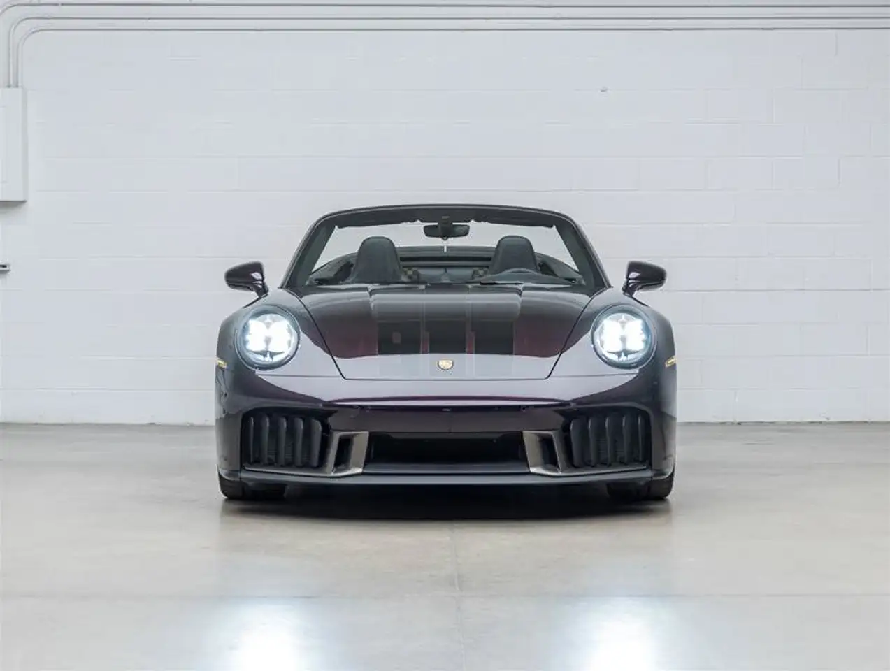 Porsche 911 - Image 6
