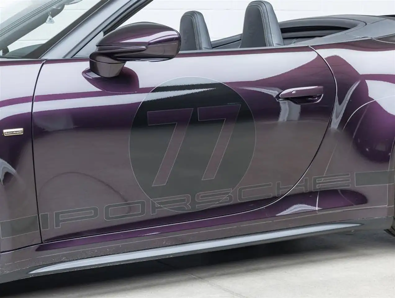 Porsche 911 - Image 14